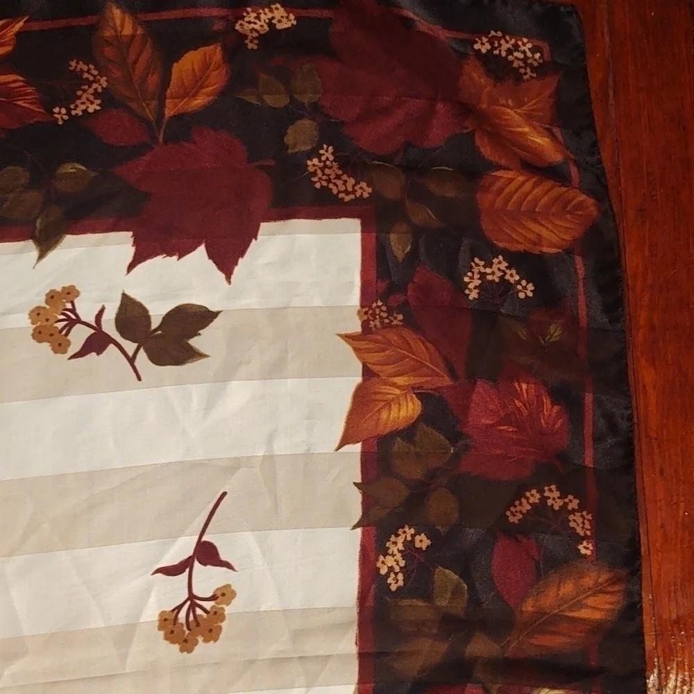 Autumn Leaves Pattern Scarf/ beautiful colors